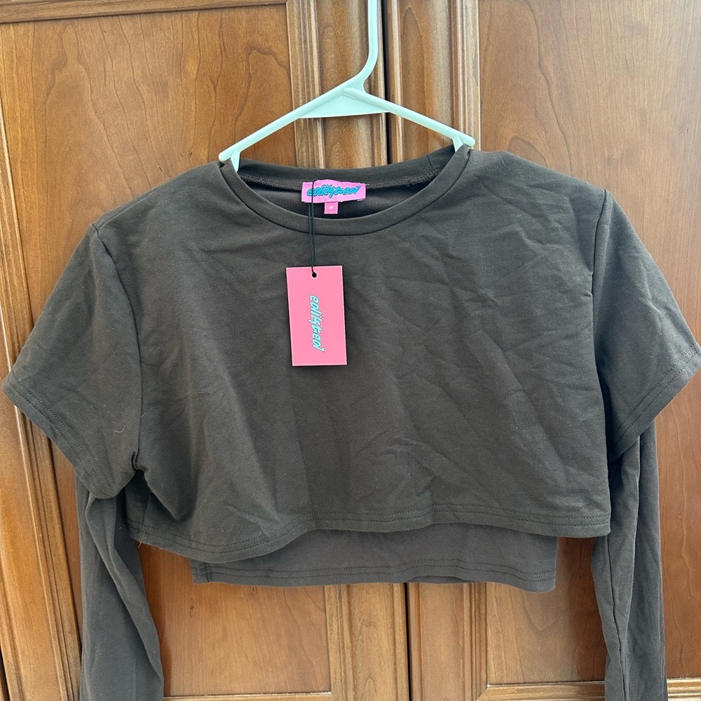 Edikted Long Sleeve Crop Top